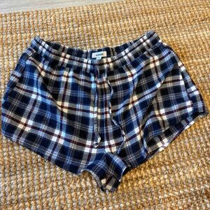 garage flannel shorts